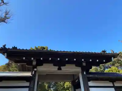 総持寺の{uncategorized: "未分類", other: "その他", undefined: "問題あり", building: "その他建物", grave: "お墓", sacred_gate: "鳥居", guardian: "狛犬", statue: "像", buddha: "仏像", history: "歴史", nature: "自然", garden: "庭園", animal: "動物", pagoda: "塔", temizu: "手水舎", mountain_gate: "山門・神門", sanctuary: "本殿・本堂", subordinate: "末社・摂社", art: "芸術", scenery: "景色", jizo: "地蔵", ema: "絵馬", goshuin: "御朱印", omikuji: "おみくじ", items: "授与品その他", amulet: "お守り", goshuincho: "御朱印帳", eats: "食事", festival: "お祭り", votive_dance: "神楽", shichigosan: "七五三参", wedding: "結婚式", experience: "体験その他", initially: "初詣", around: "周辺", anti_infection: "感染症対策"}