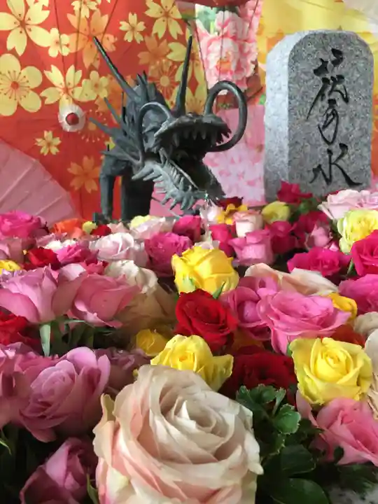 札幌諏訪神社の手水舎