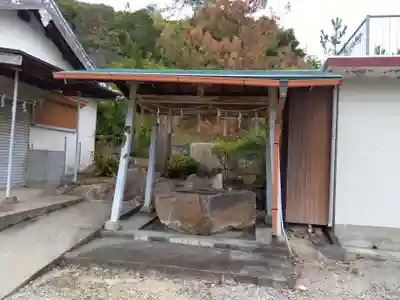 陸天満宮の手水舎