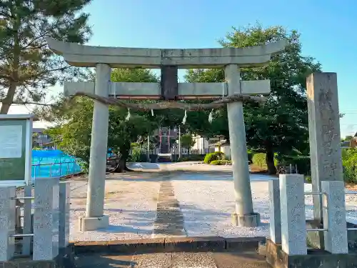 勝呂神社の鳥居