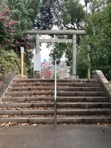 中氷川神社の鳥居