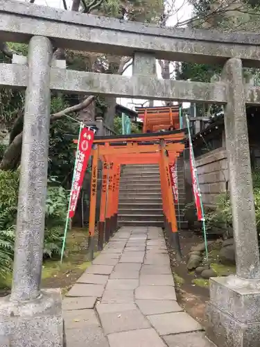 花園稲荷神社の鳥居