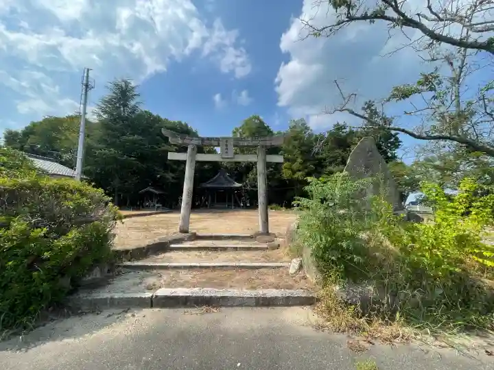 宇賀神社の鳥居
