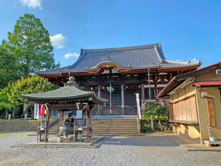 慈恩寺の本殿・本堂