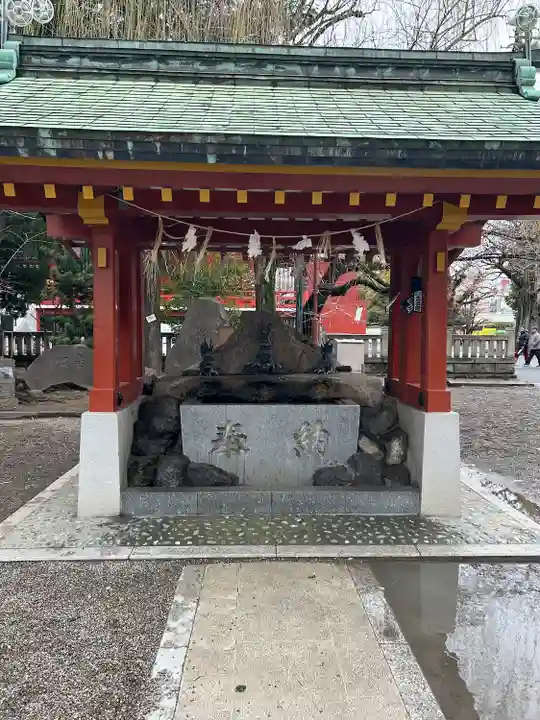 浅草神社の手水舎