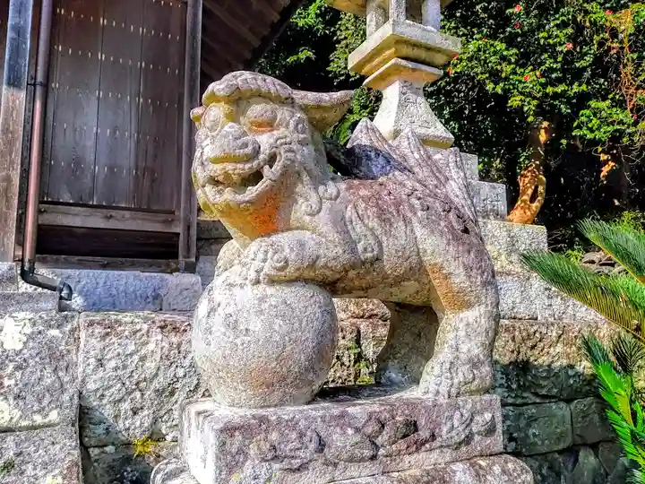 八幡社の狛犬
