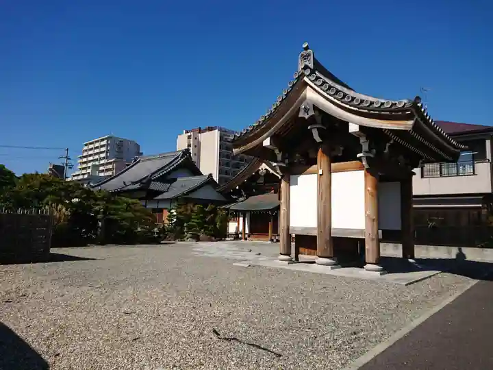 長全寺の山門・神門