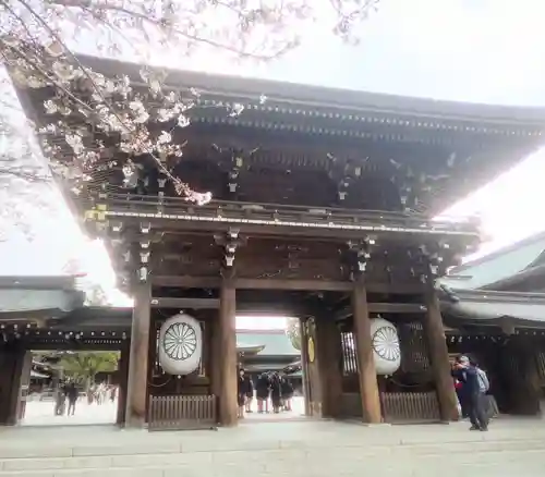 寒川神社の山門