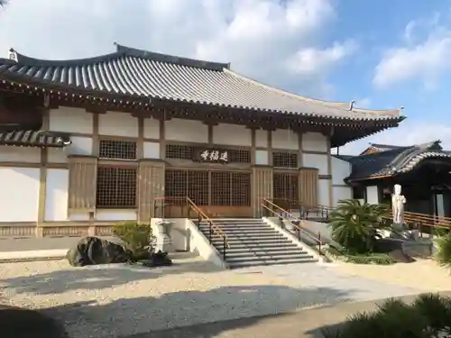 連福寺の本殿