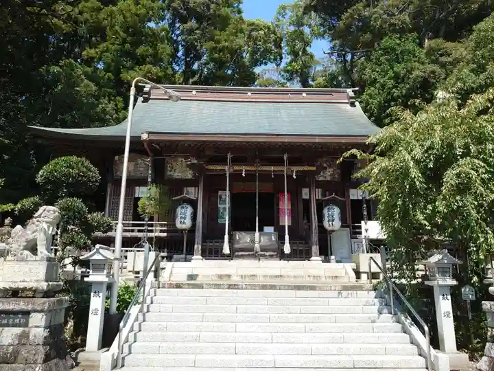 飽波神社の本殿・本堂