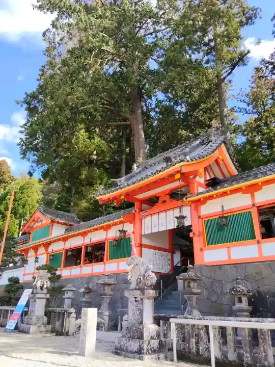 墨坂神社の{uncategorized: "未分類", other: "その他", undefined: "問題あり", building: "その他建物", grave: "お墓", sacred_gate: "鳥居", guardian: "狛犬", statue: "像", buddha: "仏像", history: "歴史", nature: "自然", garden: "庭園", animal: "動物", pagoda: "塔", temizu: "手水舎", mountain_gate: "山門・神門", sanctuary: "本殿・本堂", subordinate: "末社・摂社", art: "芸術", scenery: "景色", jizo: "地蔵", ema: "絵馬", goshuin: "御朱印", omikuji: "おみくじ", items: "授与品その他", amulet: "お守り", goshuincho: "御朱印帳", eats: "食事", festival: "お祭り", votive_dance: "神楽", shichigosan: "七五三参", wedding: "結婚式", experience: "体験その他", initially: "初詣", around: "周辺", anti_infection: "感染症対策"}