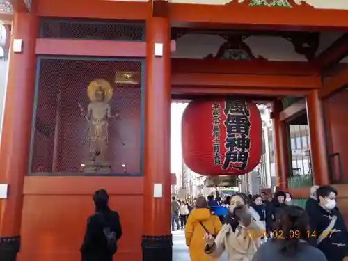 浅草寺の山門