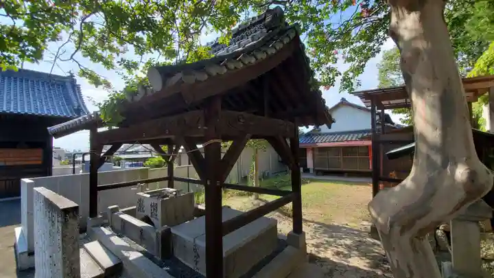 田潮八幡神社の手水舎