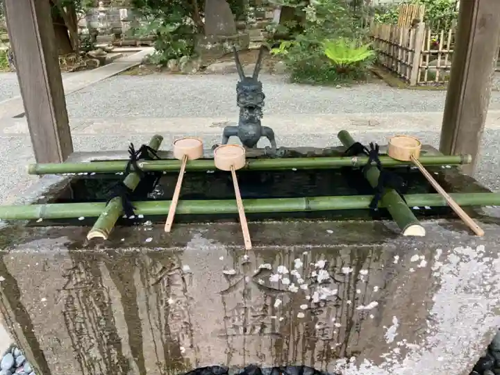 妙本寺の手水舎