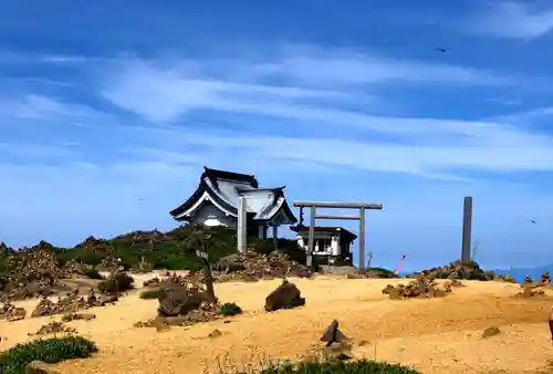 刈田嶺神社(奥宮)の本殿