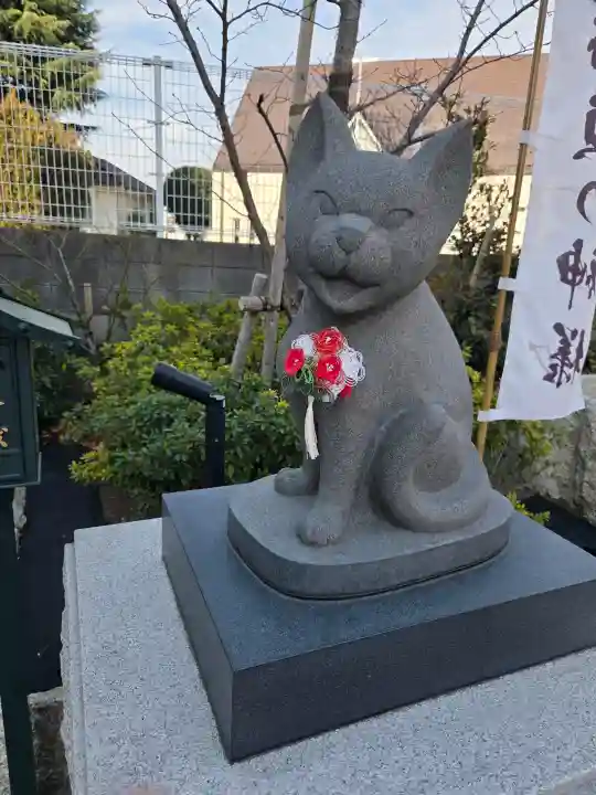 駒込妙義神社の{uncategorized: "未分類", other: "その他", undefined: "問題あり", building: "その他建物", grave: "お墓", sacred_gate: "鳥居", guardian: "狛犬", statue: "像", buddha: "仏像", history: "歴史", nature: "自然", garden: "庭園", animal: "動物", pagoda: "塔", temizu: "手水舎", mountain_gate: "山門・神門", sanctuary: "本殿・本堂", subordinate: "末社・摂社", art: "芸術", scenery: "景色", jizo: "地蔵", ema: "絵馬", goshuin: "御朱印", omikuji: "おみくじ", items: "授与品その他", amulet: "お守り", goshuincho: "御朱印帳", eats: "食事", festival: "お祭り", votive_dance: "神楽", shichigosan: "七五三参", wedding: "結婚式", experience: "体験その他", initially: "初詣", around: "周辺", anti_infection: "感染症対策"}
