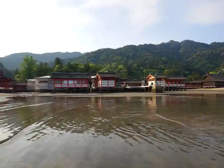 厳島神社(広島県)