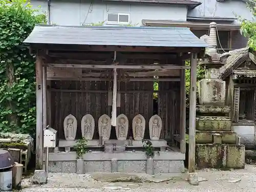 新光寺の地蔵