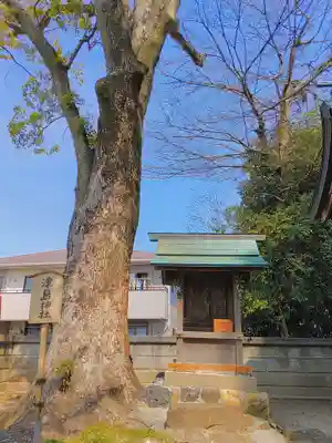 神明神社（大留町5）の末社・摂社