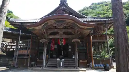 三方石観世音の本殿・本堂