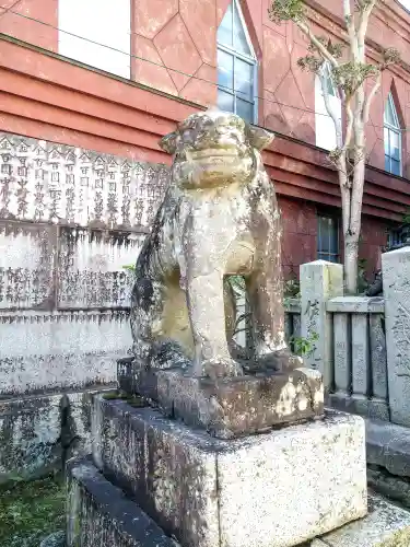 羽黒神社の狛犬