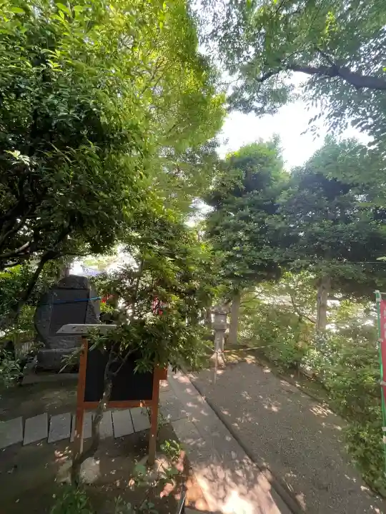 弘明寺の{uncategorized: "未分類", other: "その他", undefined: "問題あり", building: "その他建物", grave: "お墓", sacred_gate: "鳥居", guardian: "狛犬", statue: "像", buddha: "仏像", history: "歴史", nature: "自然", garden: "庭園", animal: "動物", pagoda: "塔", temizu: "手水舎", mountain_gate: "山門・神門", sanctuary: "本殿・本堂", subordinate: "末社・摂社", art: "芸術", scenery: "景色", jizo: "地蔵", ema: "絵馬", goshuin: "御朱印", omikuji: "おみくじ", items: "授与品その他", amulet: "お守り", goshuincho: "御朱印帳", eats: "食事", festival: "お祭り", votive_dance: "神楽", shichigosan: "七五三参", wedding: "結婚式", experience: "体験その他", initially: "初詣", around: "周辺", anti_infection: "感染症対策"}