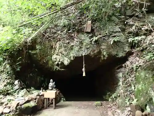 窟神社のその他建物