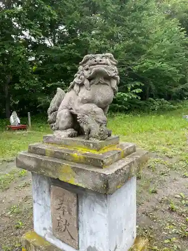 釧路神社の狛犬