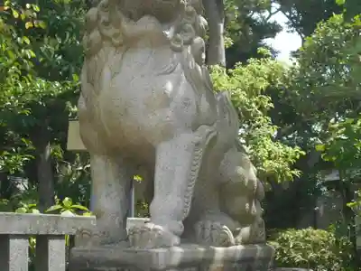 片瀬諏訪神社の狛犬