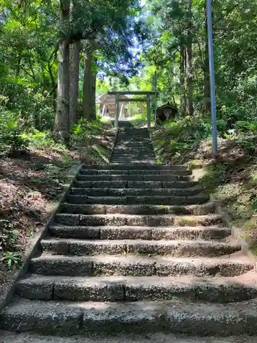 白山神社の鳥居