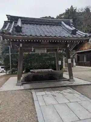 猿投神社の手水舎