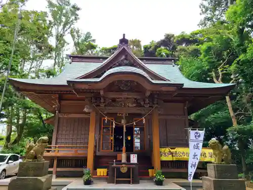 堀出神社の本殿・本堂