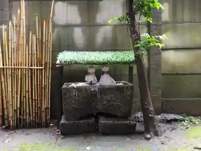高円寺氷川神社の手水舎