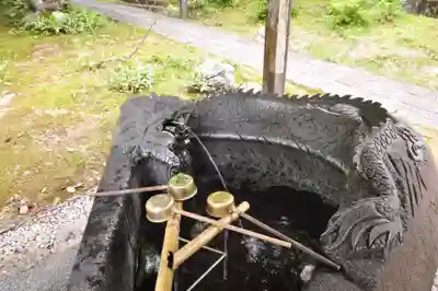 竹林寺の手水舎