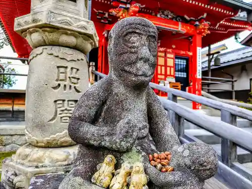 三光寺（三光寺松鷹坊）の狛犬