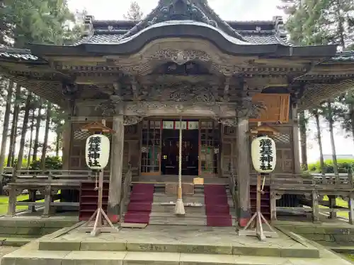 守りの神　藤基神社の{uncategorized: "未分類", other: "その他", undefined: "問題あり", building: "その他建物", grave: "お墓", sacred_gate: "鳥居", guardian: "狛犬", statue: "像", buddha: "仏像", history: "歴史", nature: "自然", garden: "庭園", animal: "動物", pagoda: "塔", temizu: "手水舎", mountain_gate: "山門・神門", sanctuary: "本殿・本堂", subordinate: "末社・摂社", art: "芸術", scenery: "景色", jizo: "地蔵", ema: "絵馬", goshuin: "御朱印", omikuji: "おみくじ", items: "授与品その他", amulet: "お守り", goshuincho: "御朱印帳", eats: "食事", festival: "お祭り", votive_dance: "神楽", shichigosan: "七五三参", wedding: "結婚式", experience: "体験その他", initially: "初詣", around: "周辺", anti_infection: "感染症対策"}
