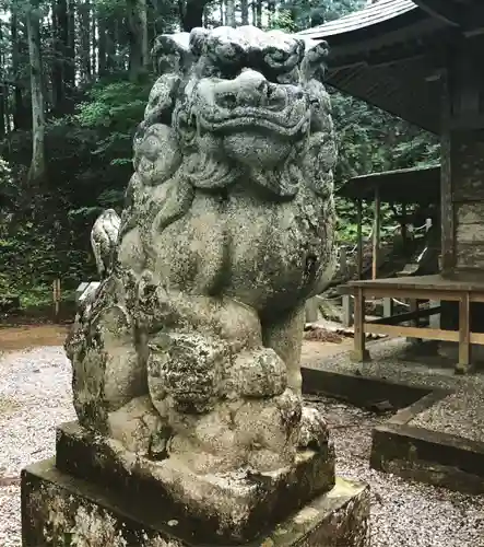 賀蘇山神社の狛犬