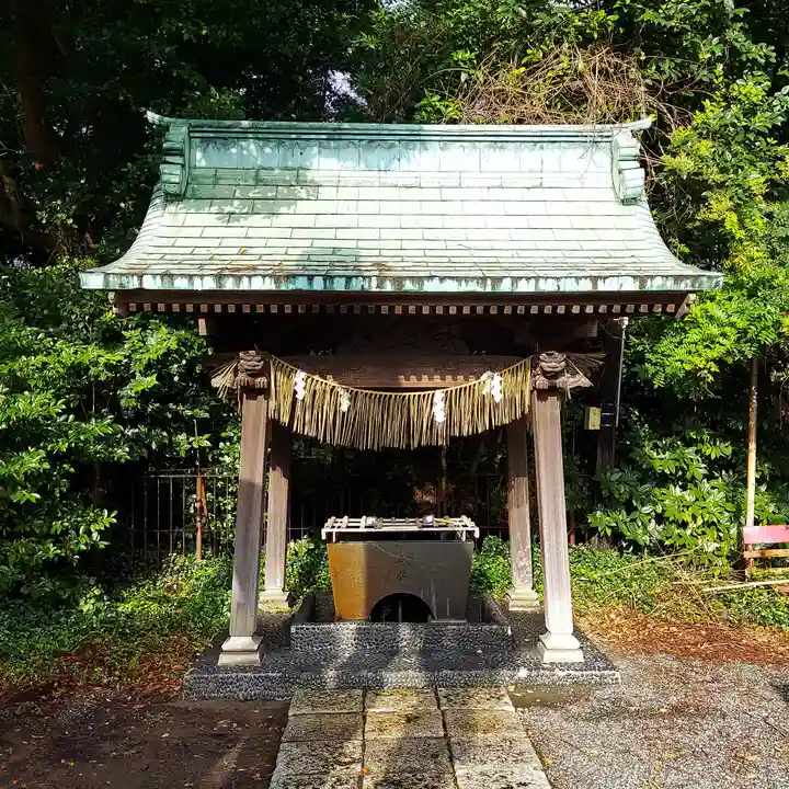 美濃輪稲荷神社の手水舎