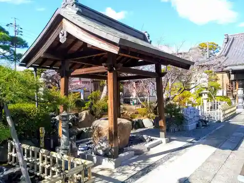 寳藏院の手水舎