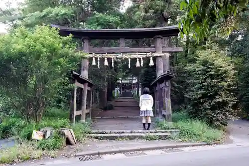 三ケ尻八幡神社の鳥居