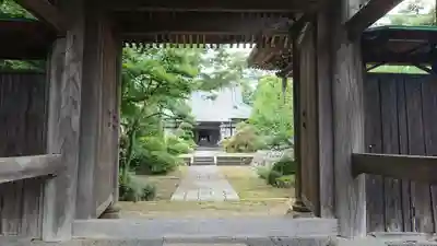 安養寺の山門・神門