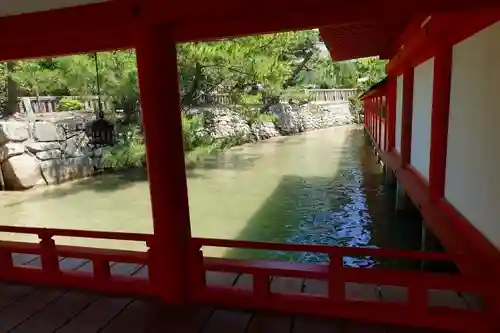 厳島神社の庭園