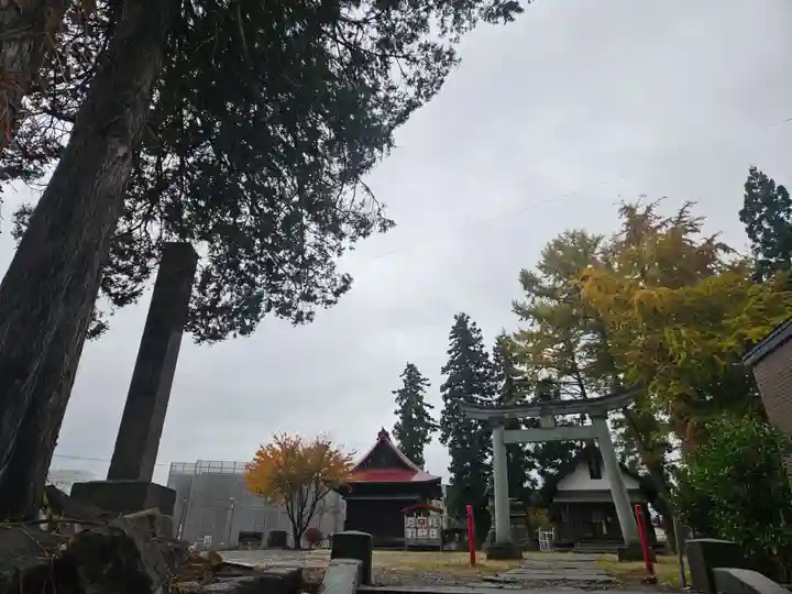 胸肩神社(青森県)