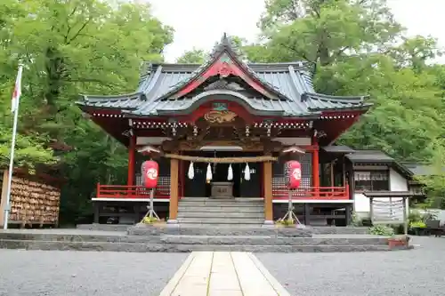 山中諏訪神社の本殿・本堂