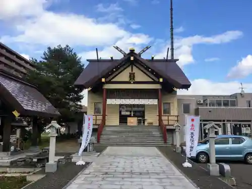 新川皇大神社の本殿