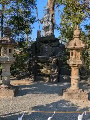 霧島東神社の{uncategorized: "未分類", other: "その他", undefined: "問題あり", building: "その他建物", grave: "お墓", sacred_gate: "鳥居", guardian: "狛犬", statue: "像", buddha: "仏像", history: "歴史", nature: "自然", garden: "庭園", animal: "動物", pagoda: "塔", temizu: "手水舎", mountain_gate: "山門・神門", sanctuary: "本殿・本堂", subordinate: "末社・摂社", art: "芸術", scenery: "景色", jizo: "地蔵", ema: "絵馬", goshuin: "御朱印", omikuji: "おみくじ", items: "授与品その他", amulet: "お守り", goshuincho: "御朱印帳", eats: "食事", festival: "お祭り", votive_dance: "神楽", shichigosan: "七五三参", wedding: "結婚式", experience: "体験その他", initially: "初詣", around: "周辺", anti_infection: "感染症対策"}