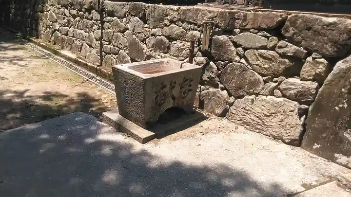 古宮八幡宮の手水舎