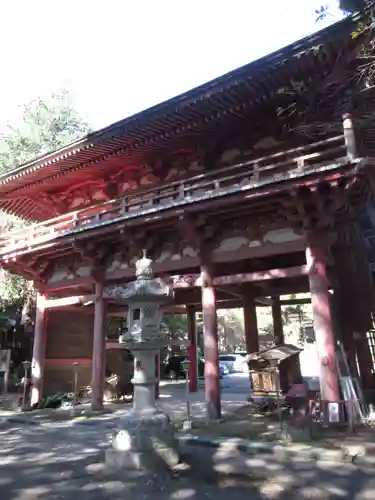 山王山東昌寺の山門