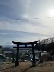 菱野健功神社の鳥居