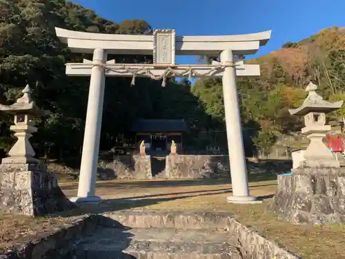 八王子社の鳥居